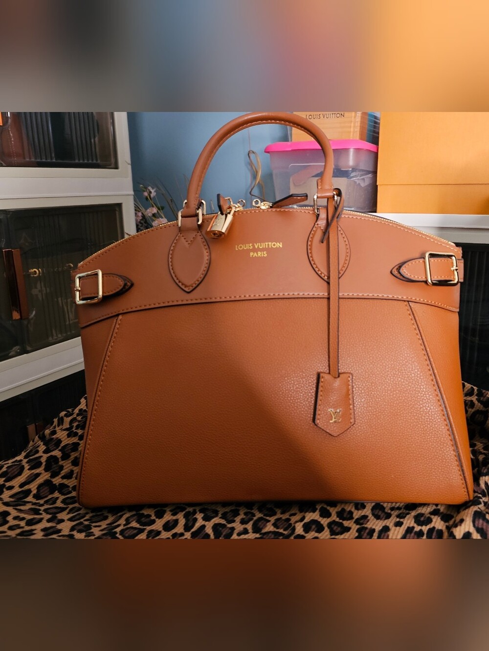Louis Vuitton Taurillon Vendome MM Gold